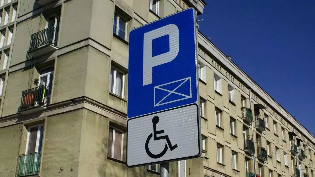 Odholowanie z miejsca parkingowego dla osoby niepełnosprawnej